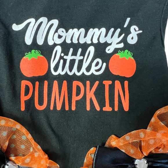 NWT wag&bone  “Mommy's Little Pumpkin” Black & Orange Ruffled Pet Dress Sz Small - Picture 2 of 8